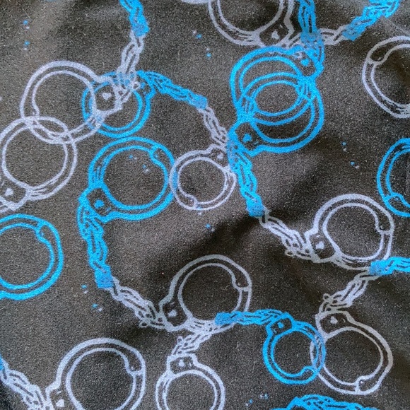 Tall and Curvy Handcuff LuLaRoe Leggings - Picture 2 of 4